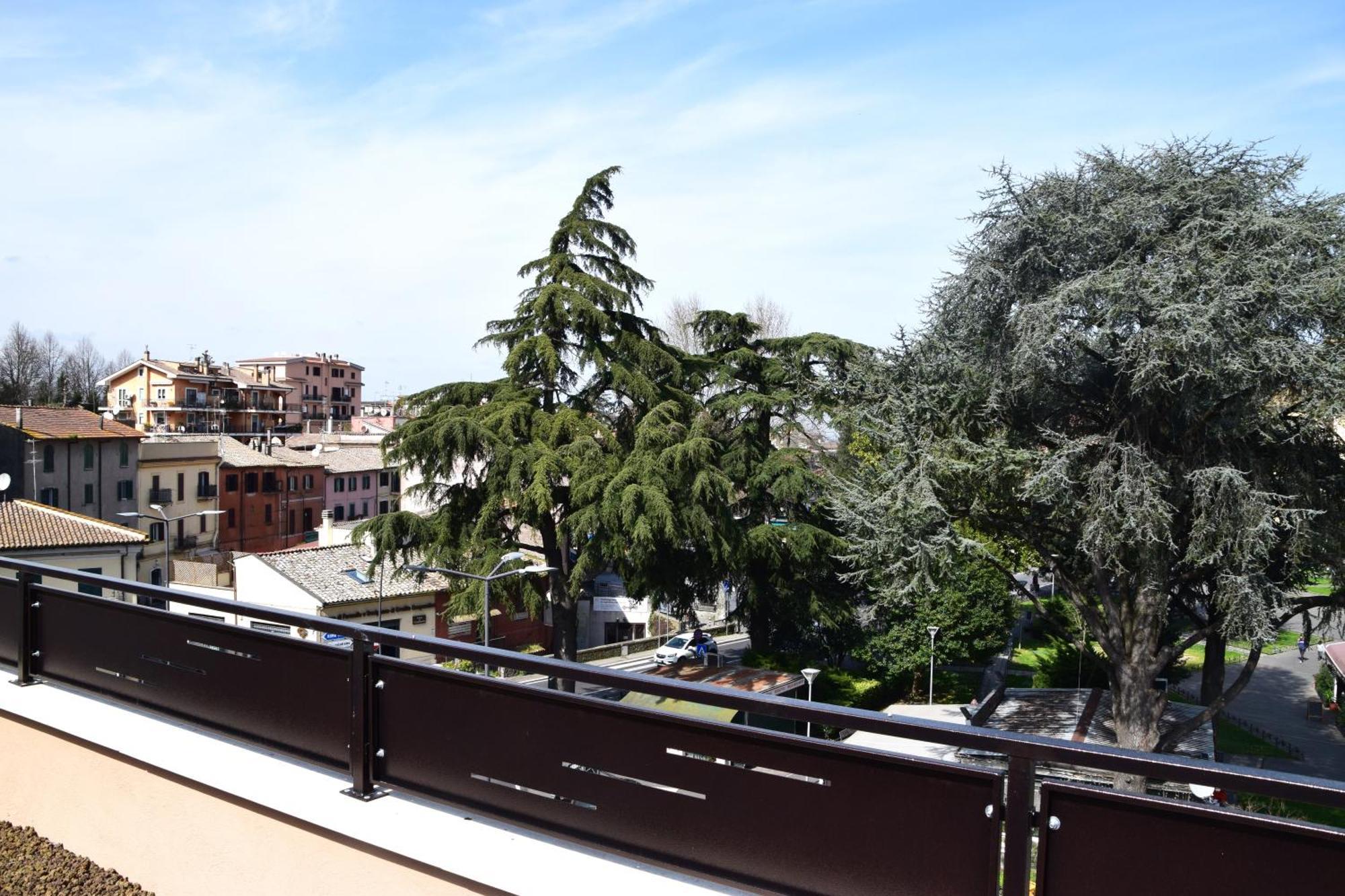 Hotel Ristorante Benigni Campagnano Di Roma Exterior photo